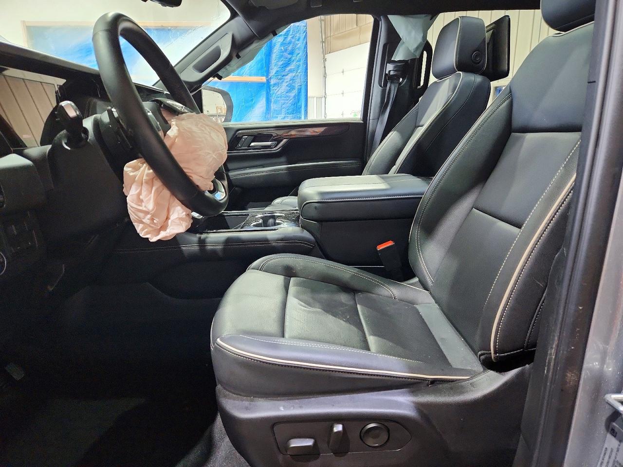 GMC Yukon Elevation