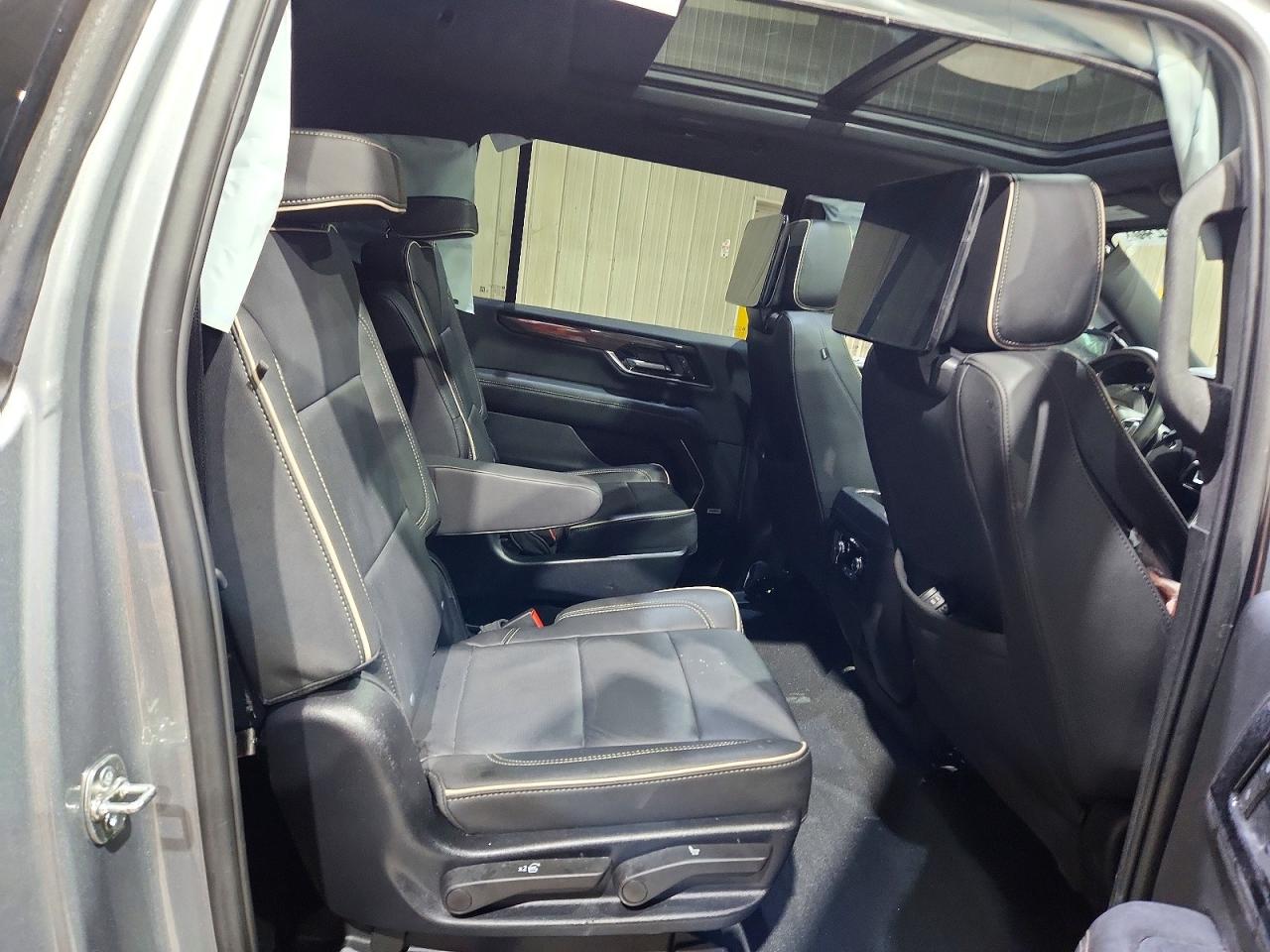 GMC Yukon Elevation