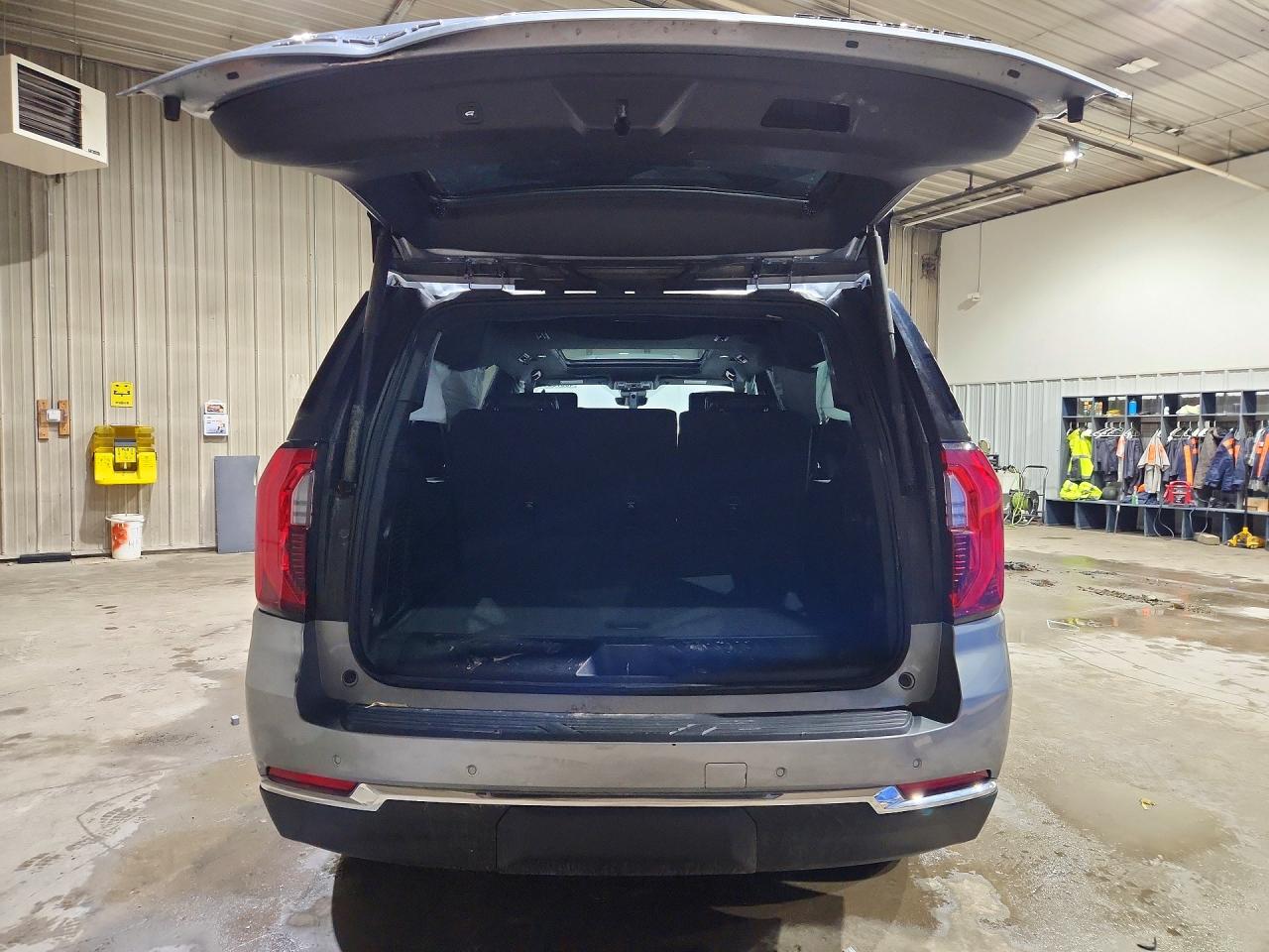 GMC Yukon Elevation