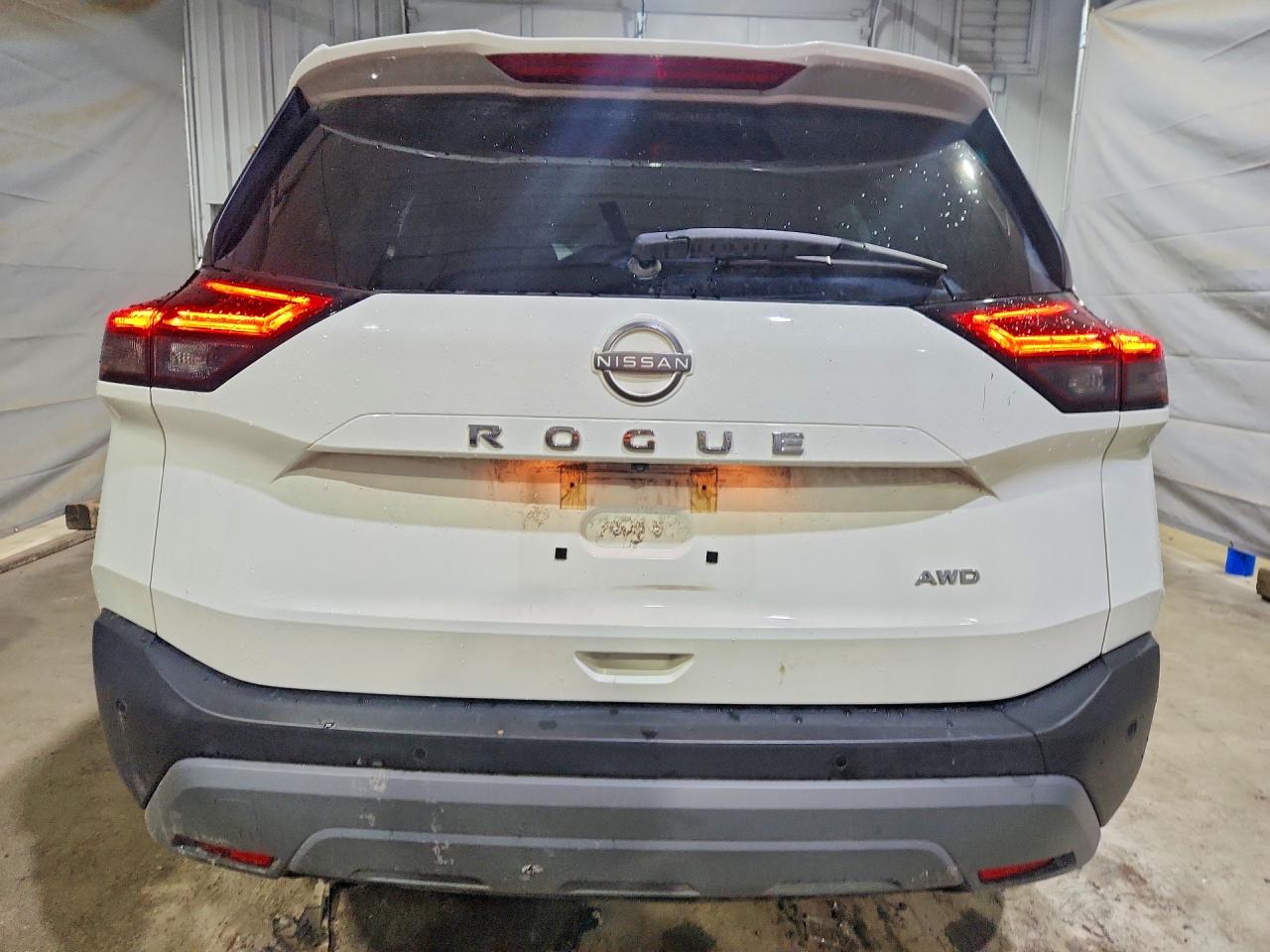 Nissan Rogue S