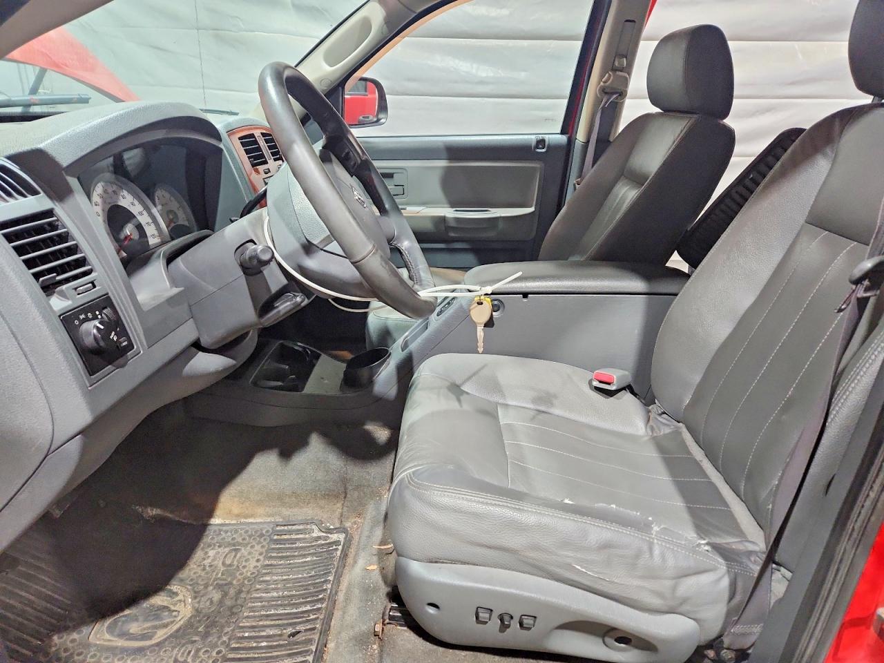 Dodge Dakota Quad Slt