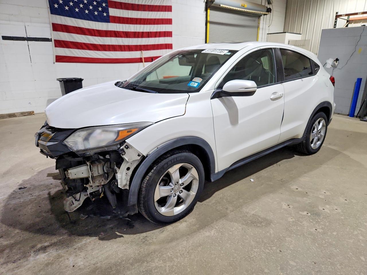 Salvage Honda HR-V Image