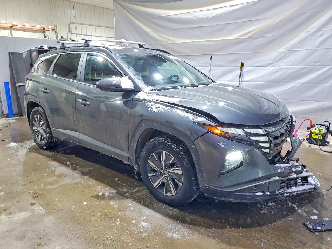 Hyundai TUCSON Blue