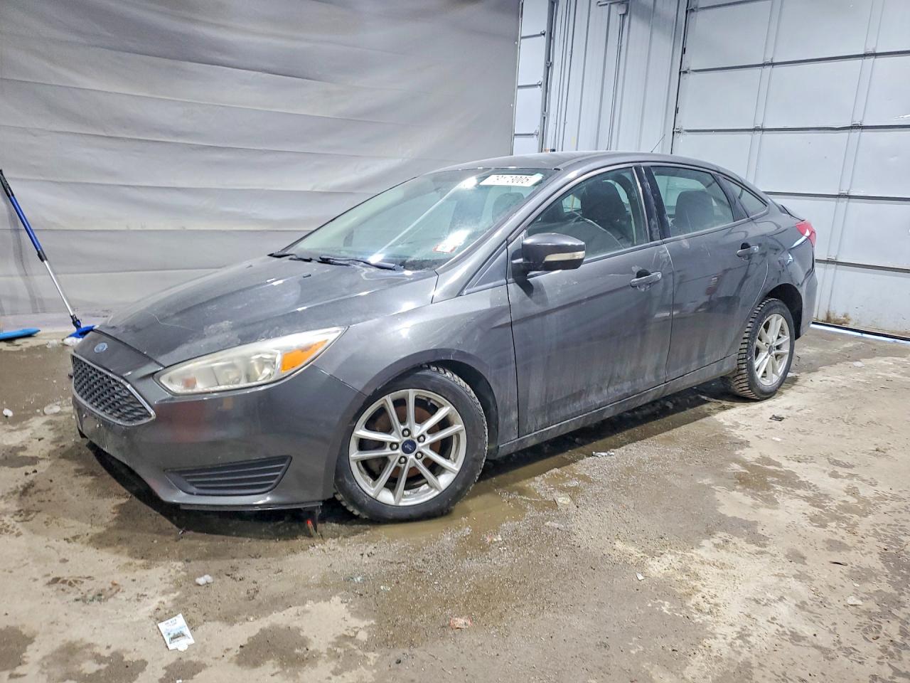 Salvage Ford Focus Image