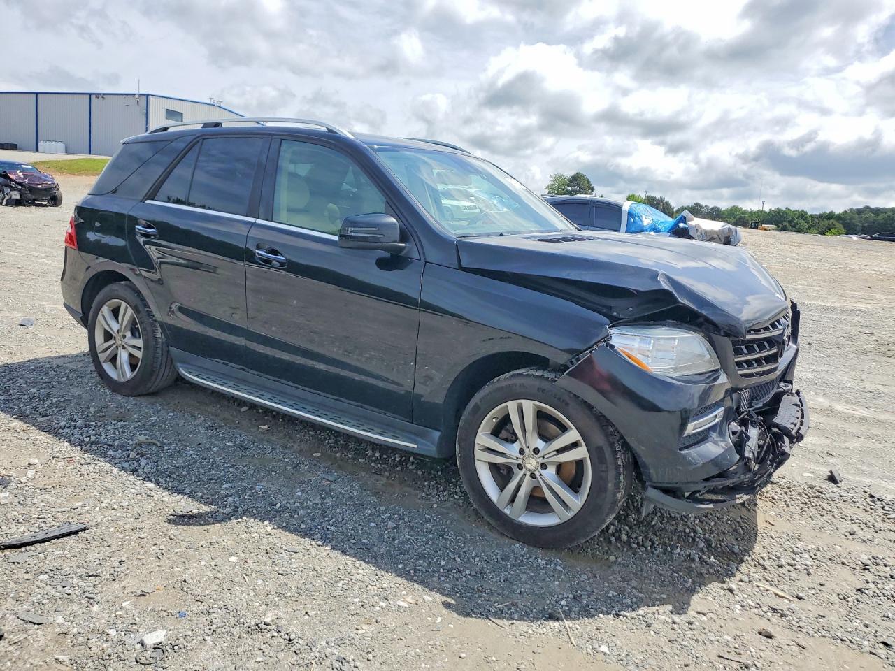 Mercedes-Benz M-Class 350 4matic