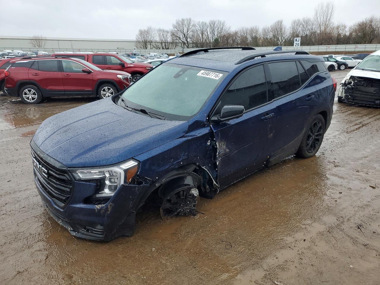Salvage GMC Terrain Image