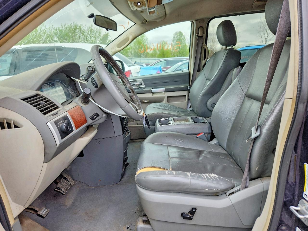 Chrysler Minivan Touring
