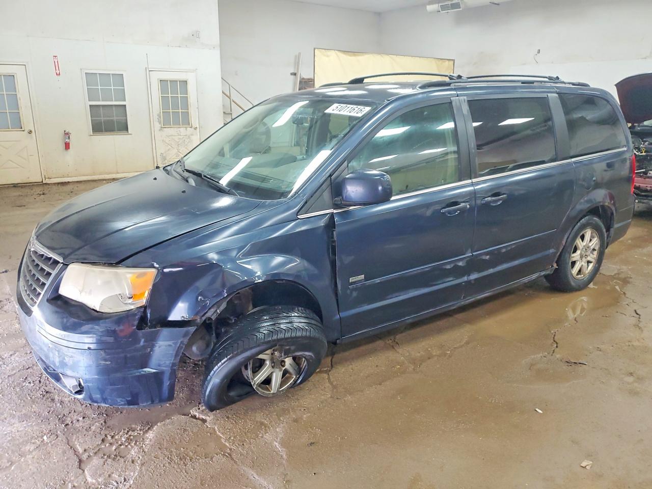 Salvage Chrysler Minivan Image