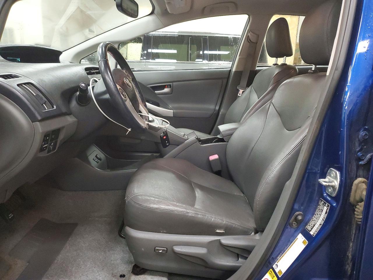 Toyota Prius V