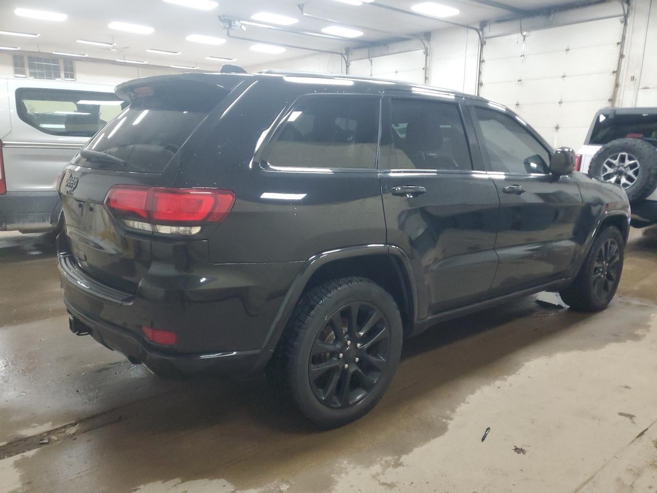 Jeep Cherokee Laredo