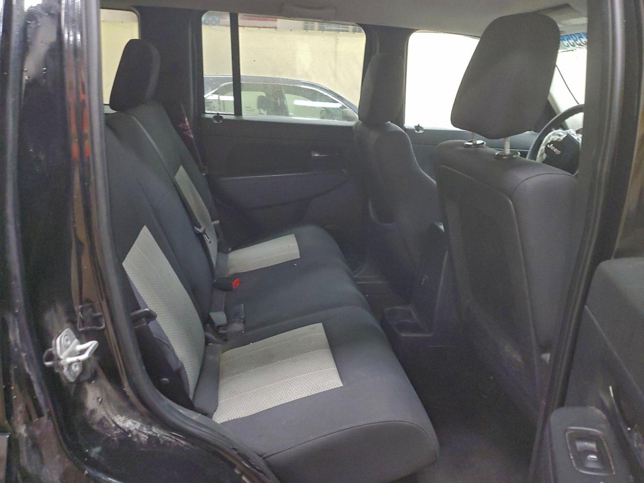 Jeep Liberty Sport