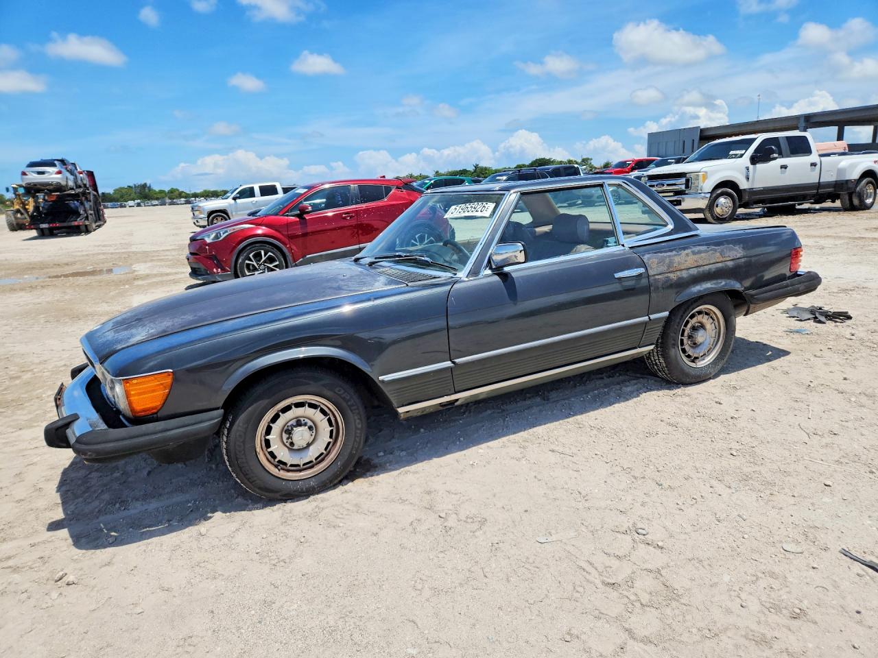 Salvage Mercedes-Benz S-Class Image