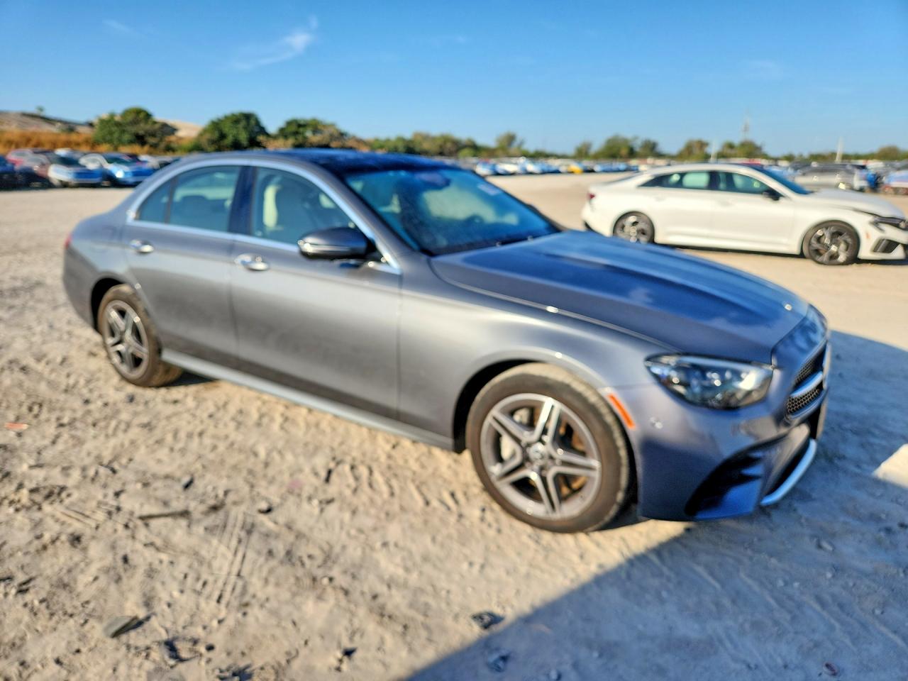 Mercedes-Benz E-Class 350 4matic