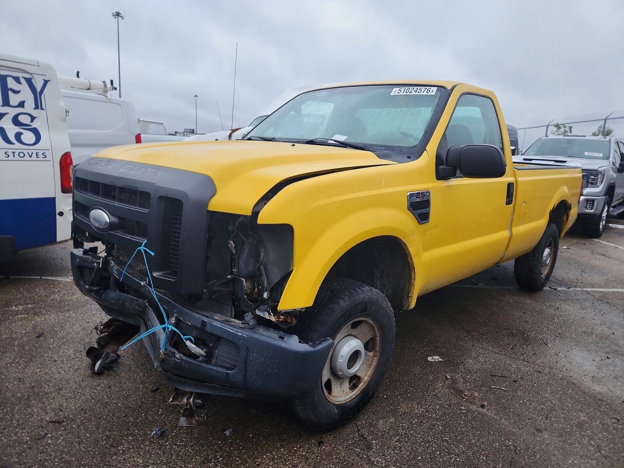Salvage Ford F-250 Image