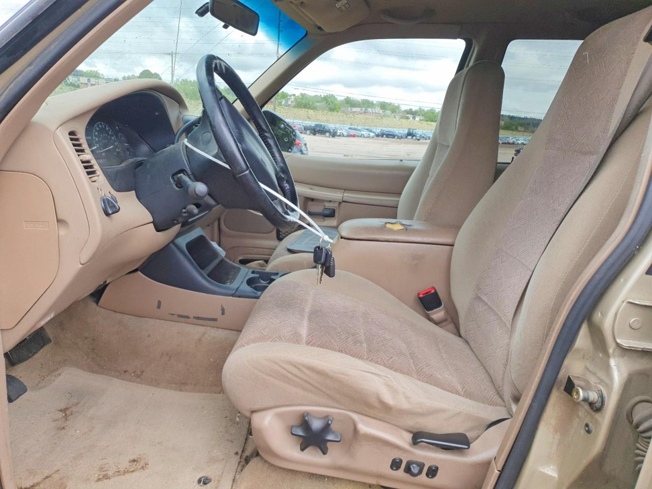 Ford Explorer Xlt