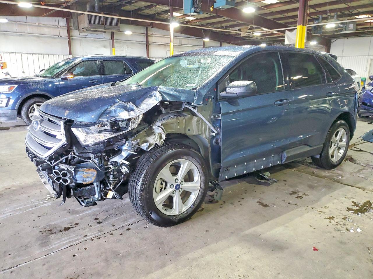 Salvage Ford Edge Image