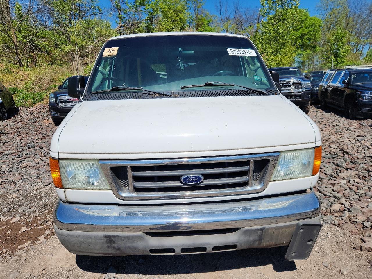 Ford Econoline E350 Super Duty Wagon