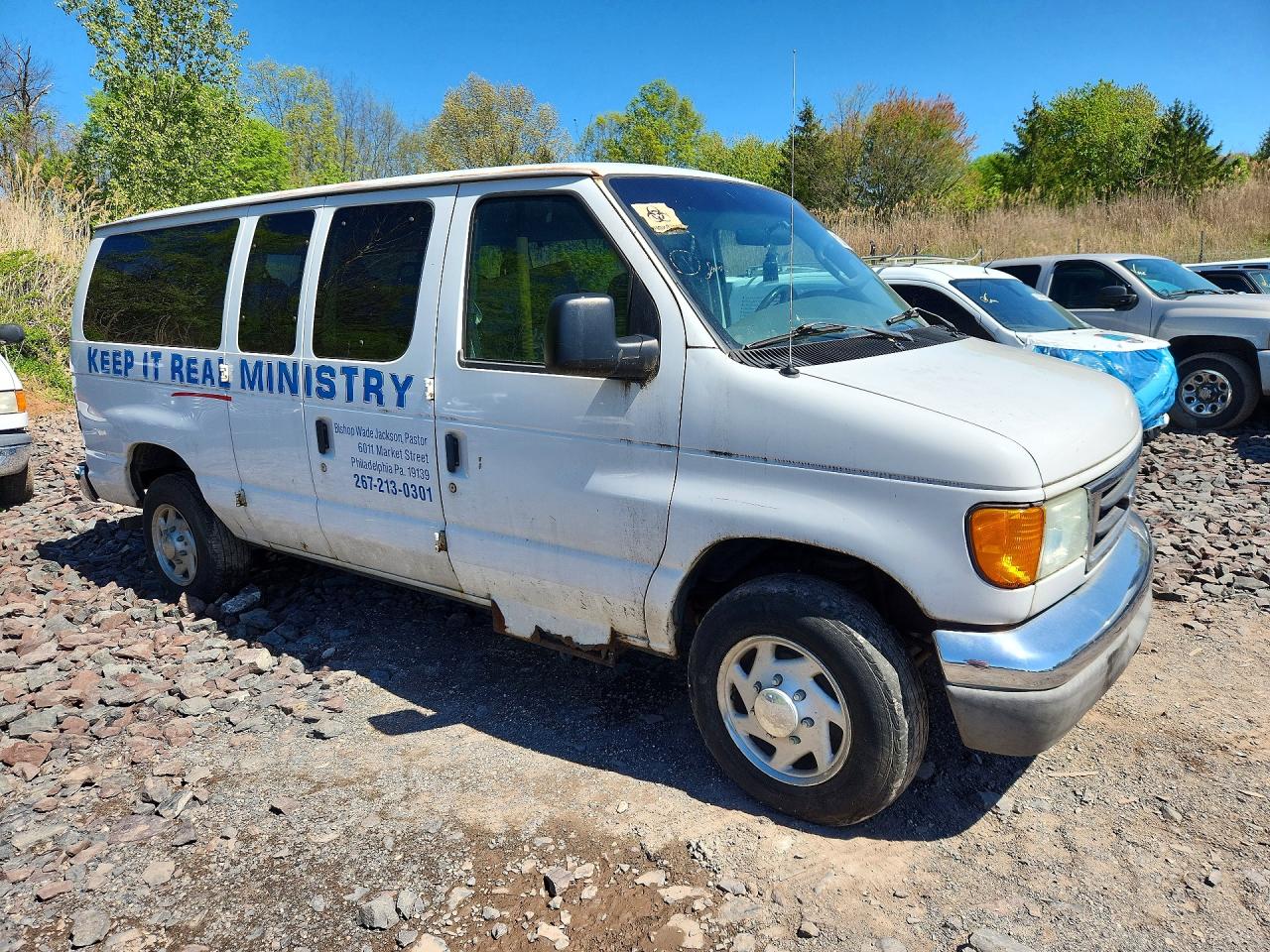 Ford Econoline E350 Super Duty Wagon