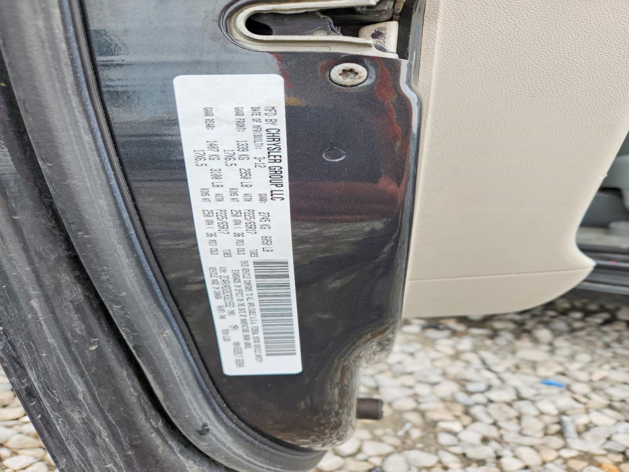 Volkswagen Routan Sel Premium