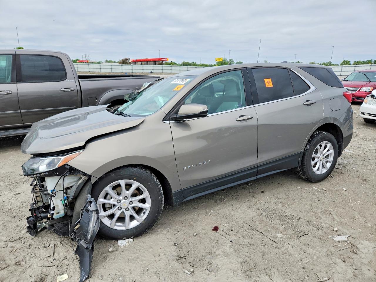 Salvage Chevrolet Equinox Image