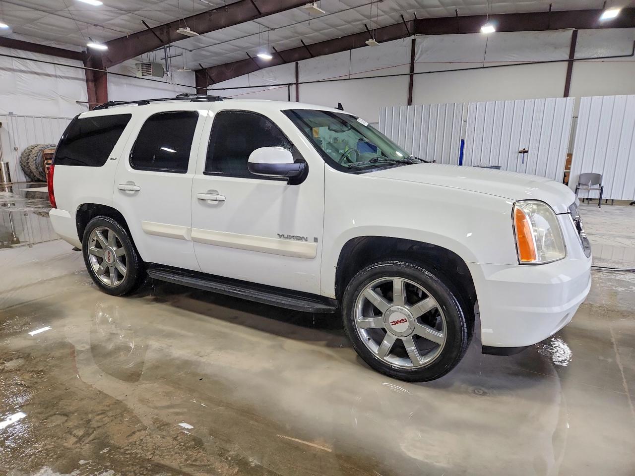 GMC Yukon Slt