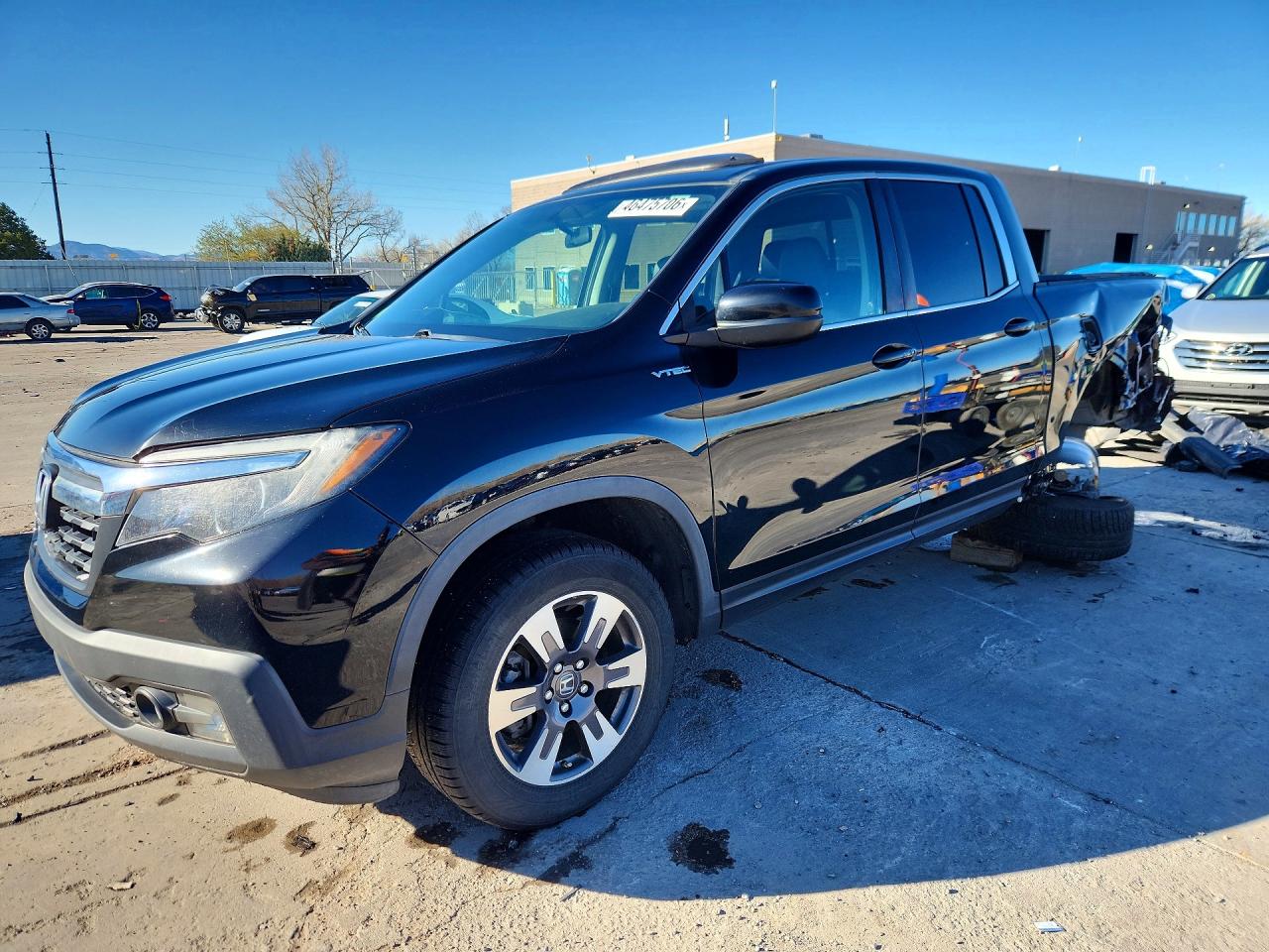 Salvage Honda Ridgeline Image