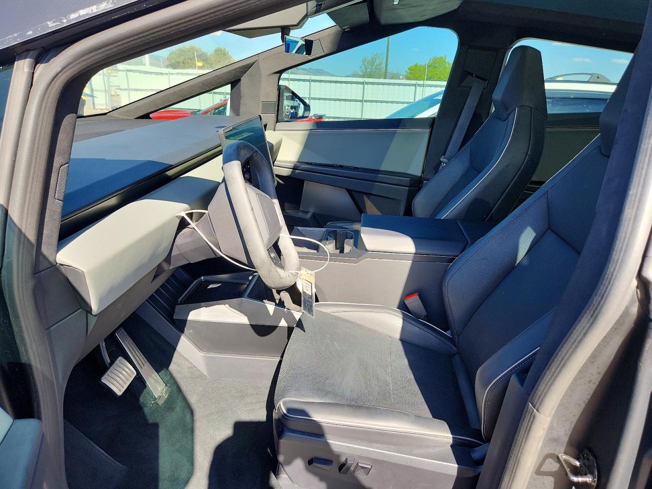 Tesla Cybertruck