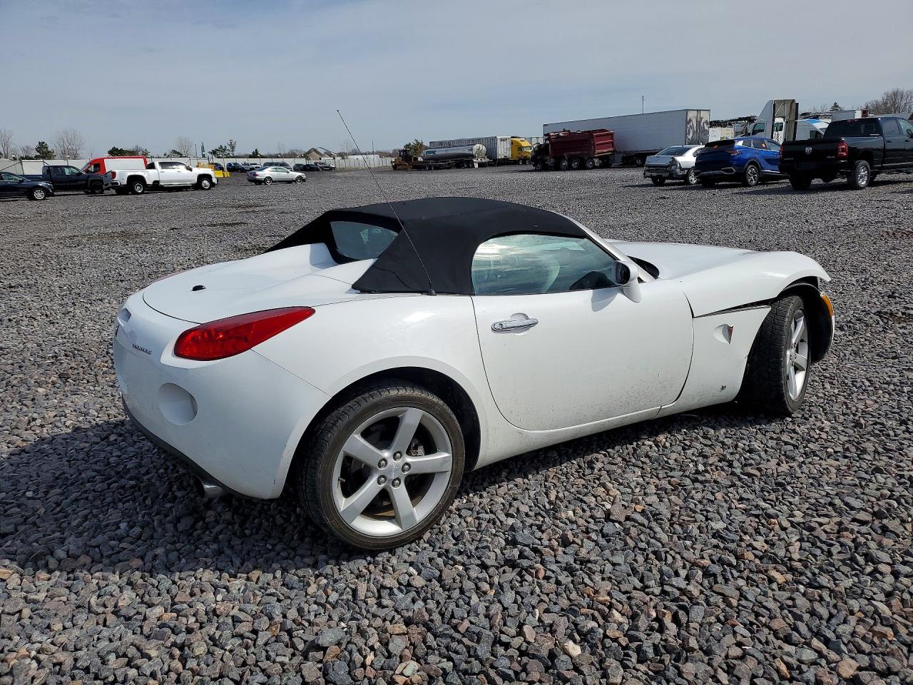 Pontiac Solstice