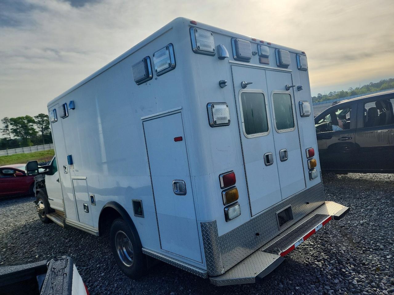 Ford F-350 Super Duty