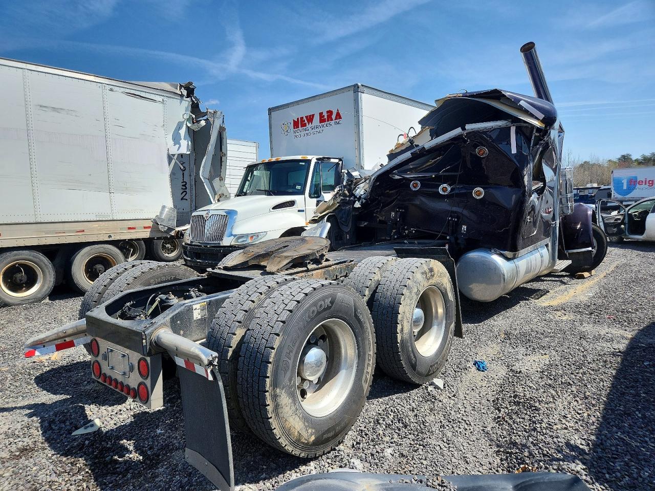 Peterbilt 389