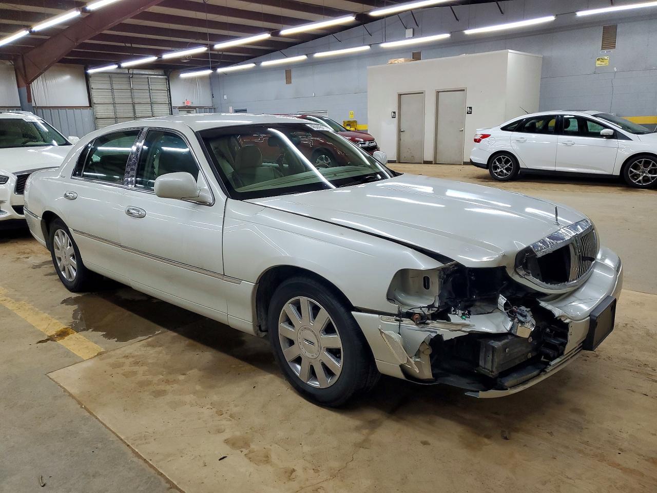 Lincoln Towncar Designer