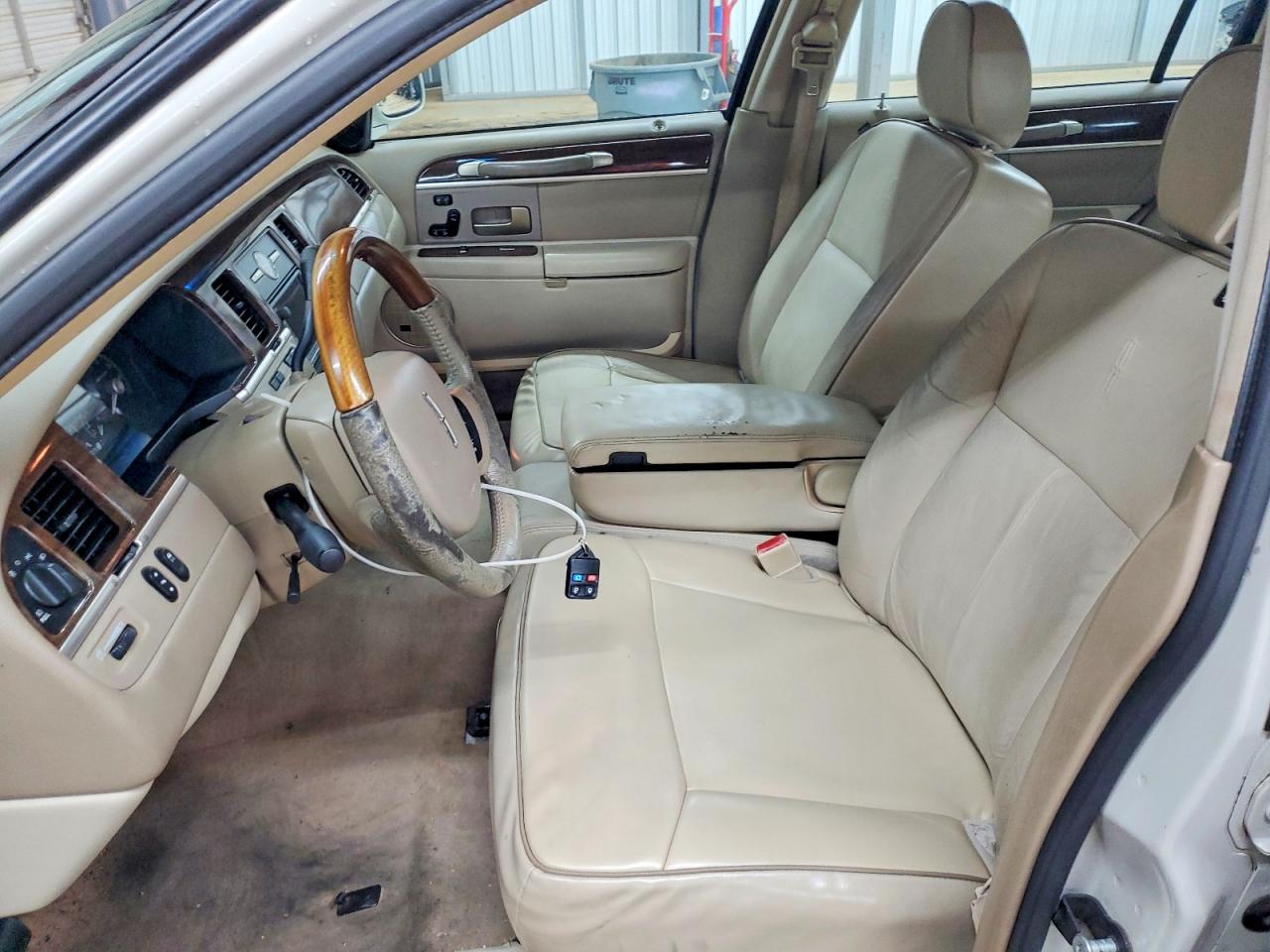 Lincoln Towncar Designer