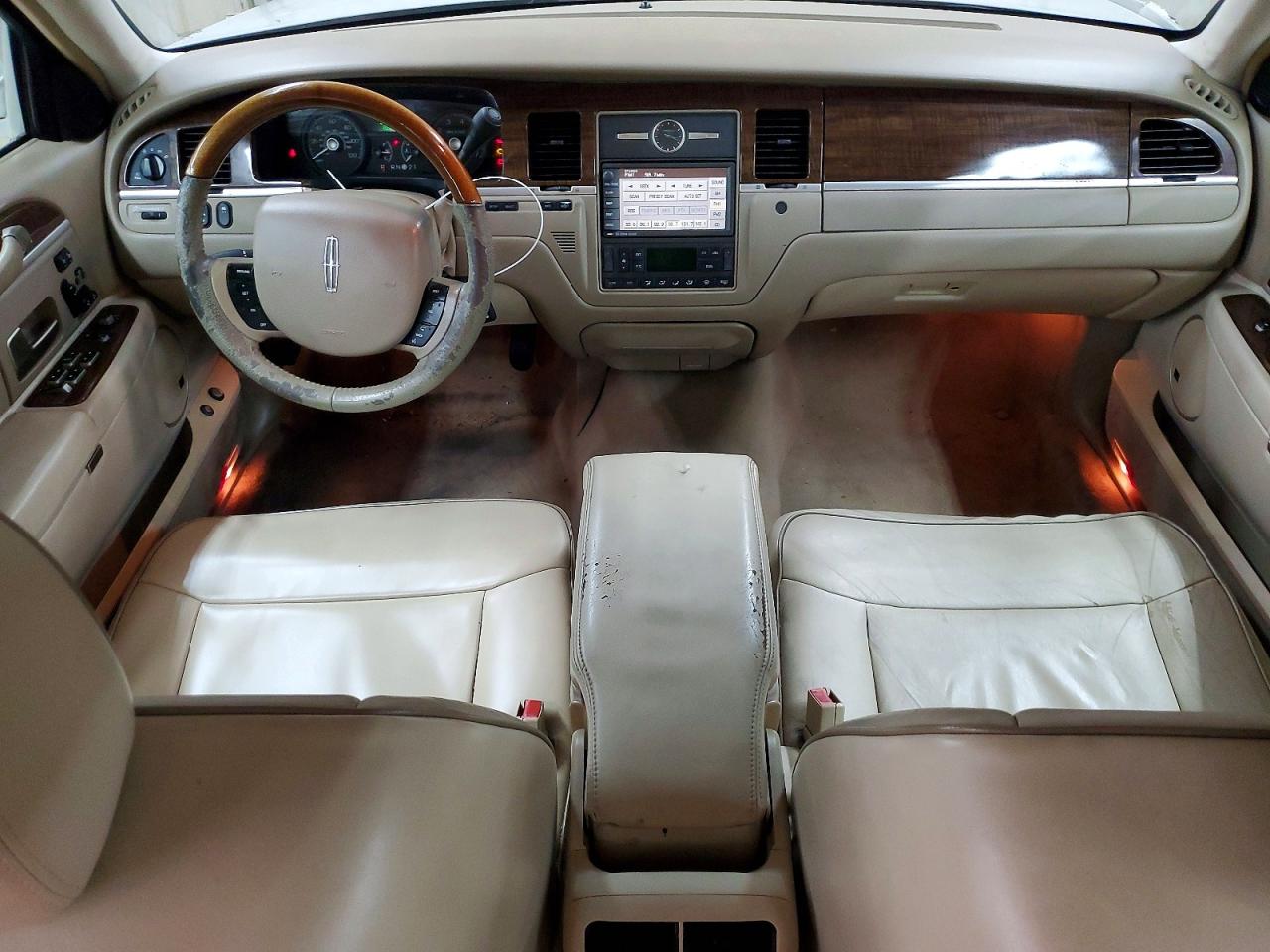 Lincoln Towncar Designer