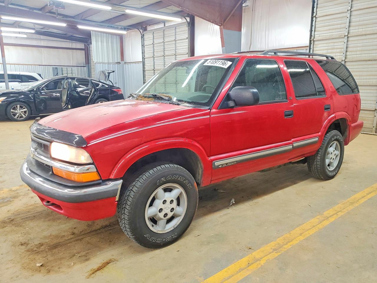 Salvage Chevrolet Blazer Image