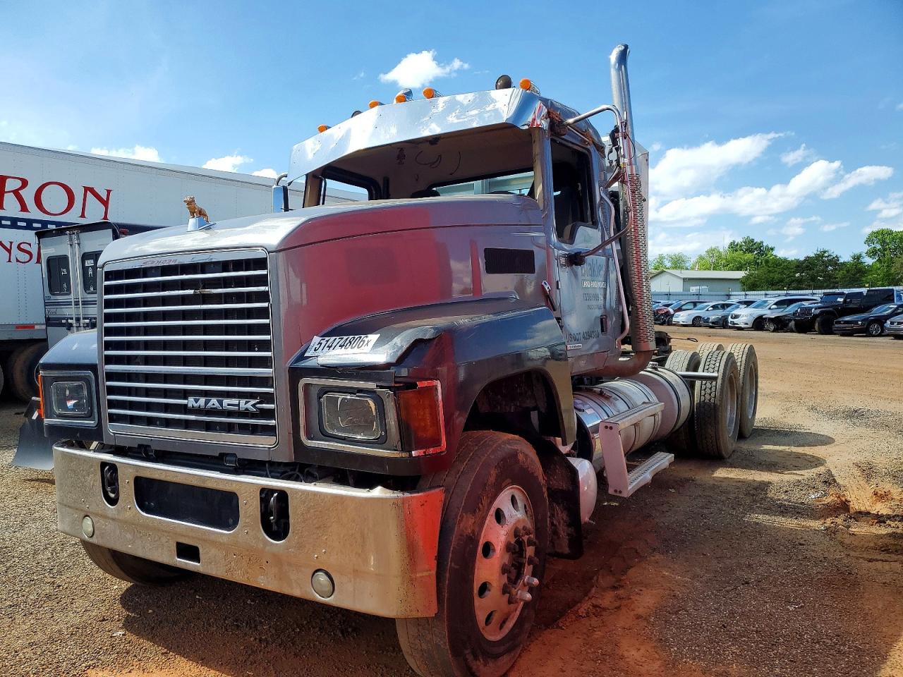 Mack Pinnacle