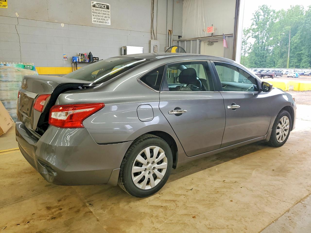 Nissan Sentra S