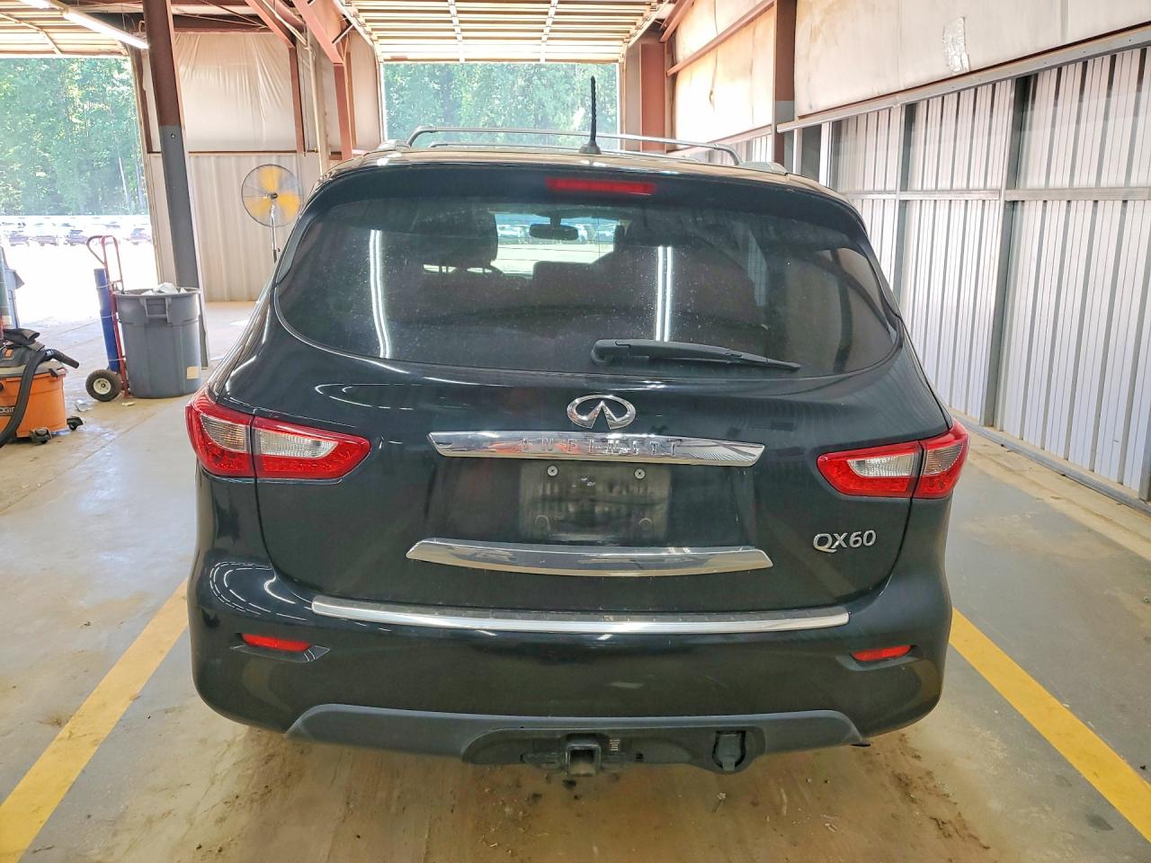 INFINITI Qx Base