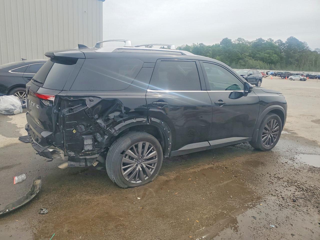 Nissan Pathfinder Sl