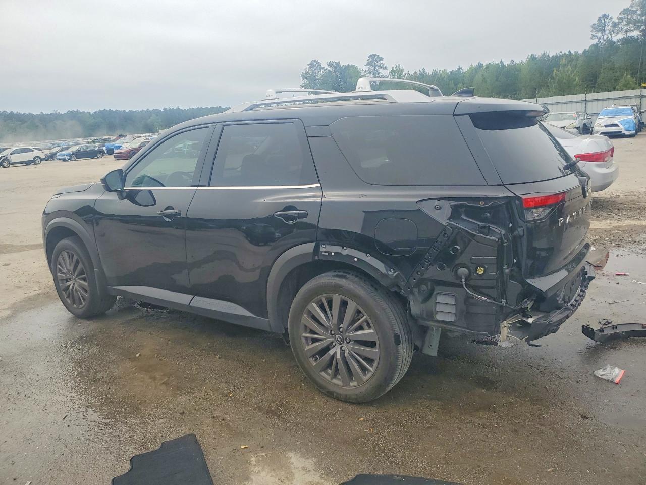 Nissan Pathfinder Sl