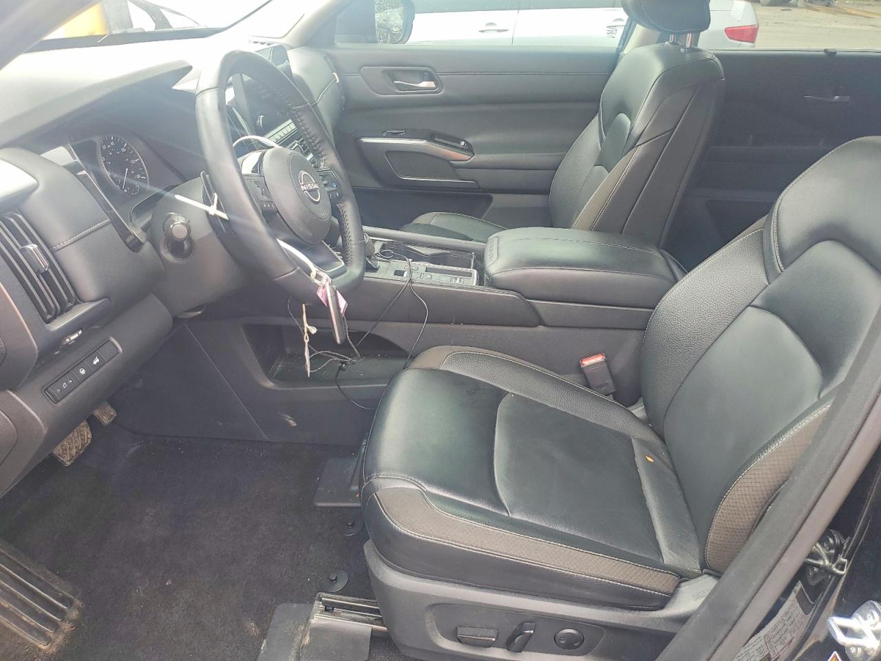 Nissan Pathfinder Sl