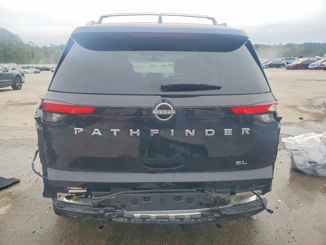 Nissan Pathfinder Sl