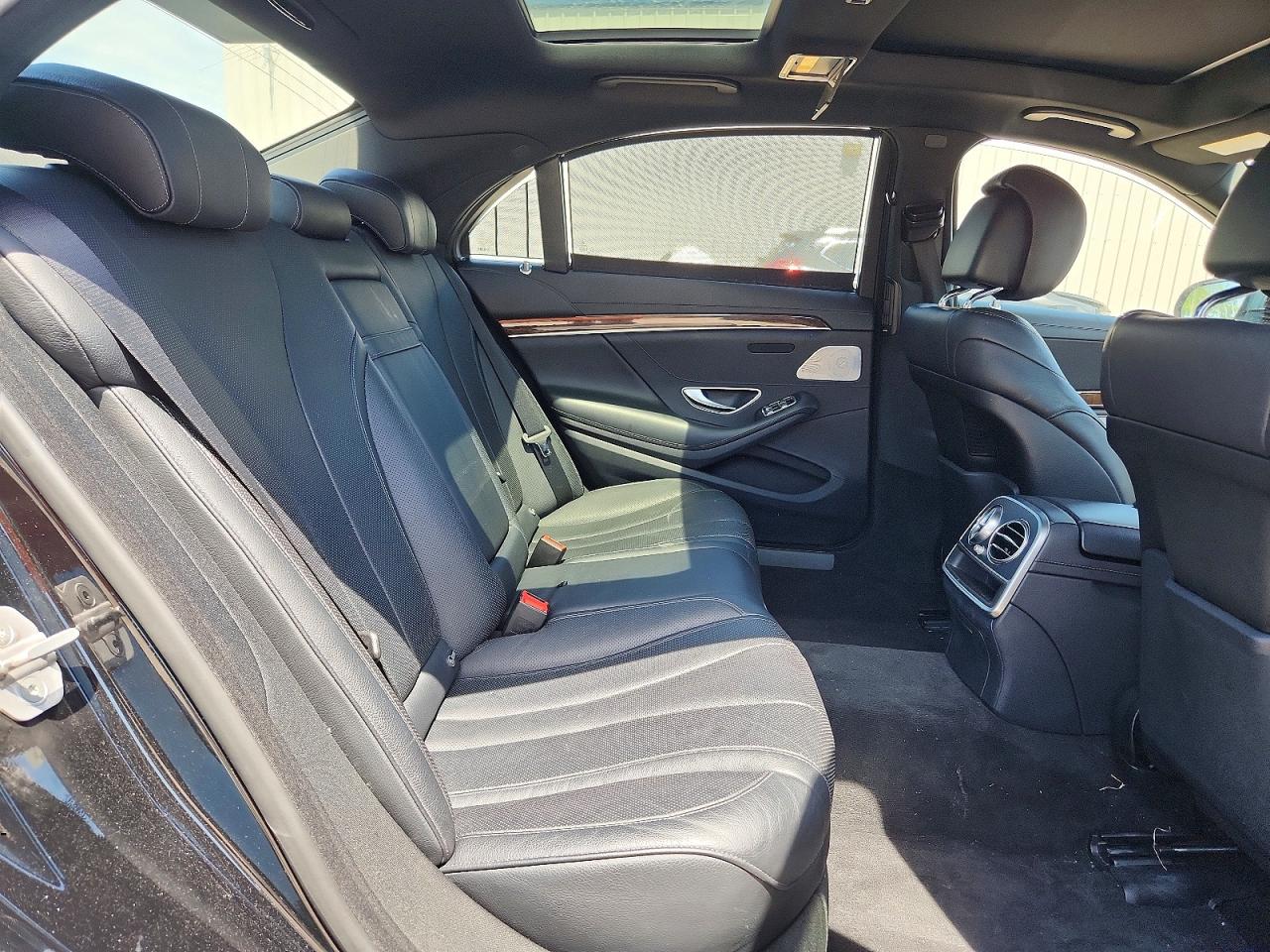 Mercedes-Benz S-Class 550 4matic