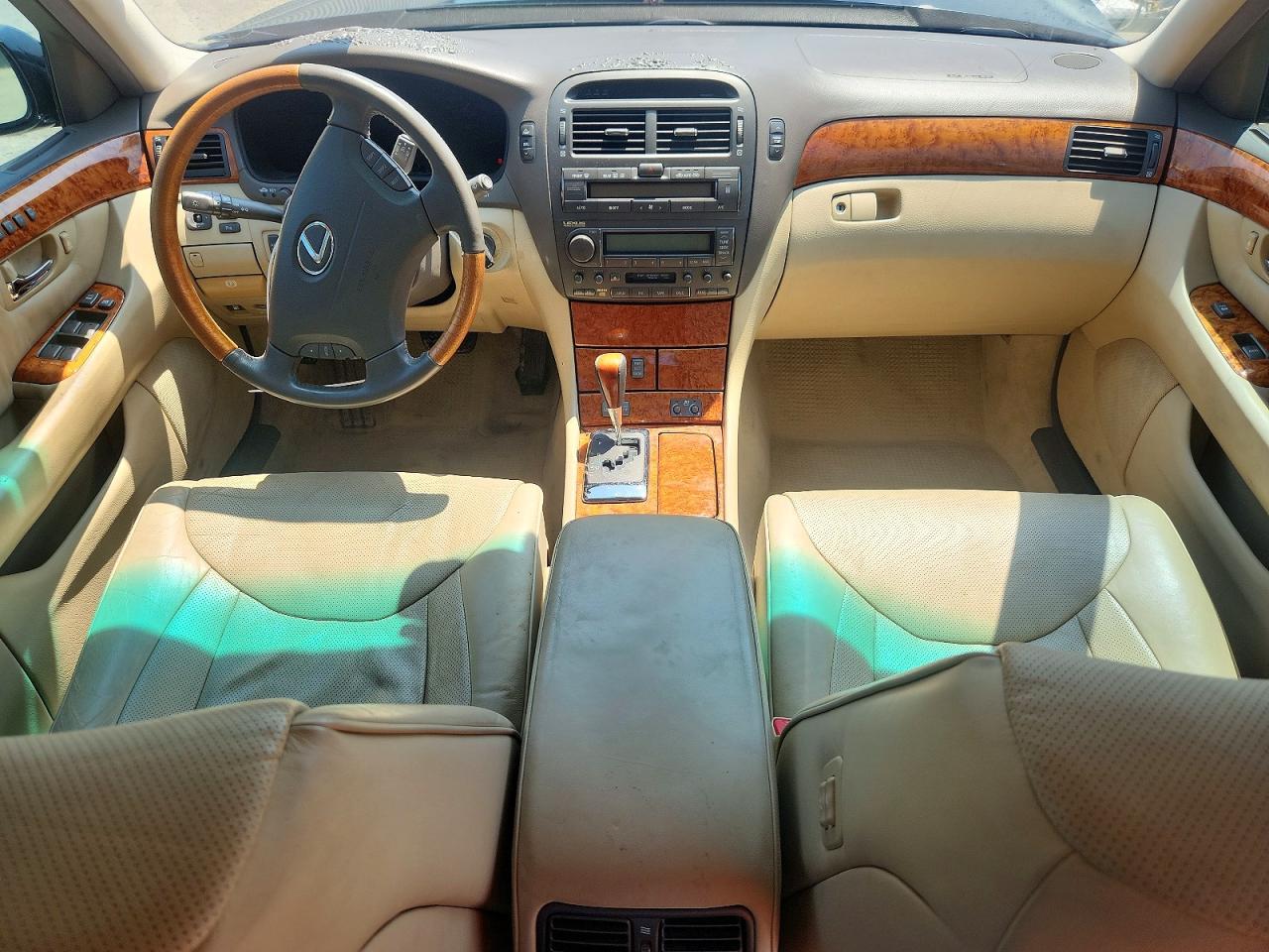 Lexus LS Base