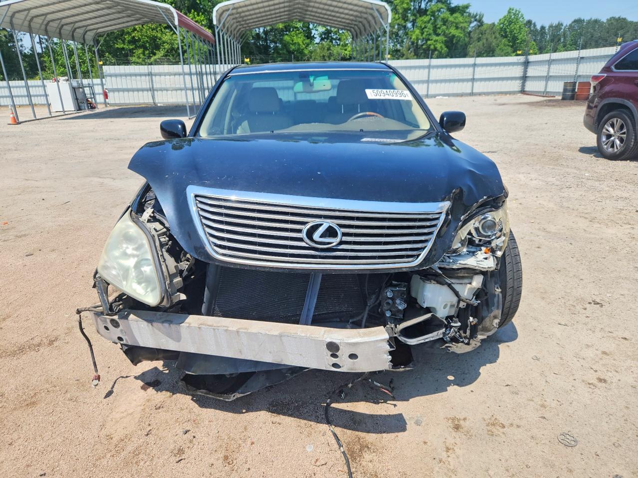 Lexus LS Base