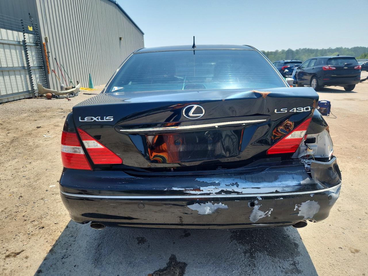 Lexus LS Base