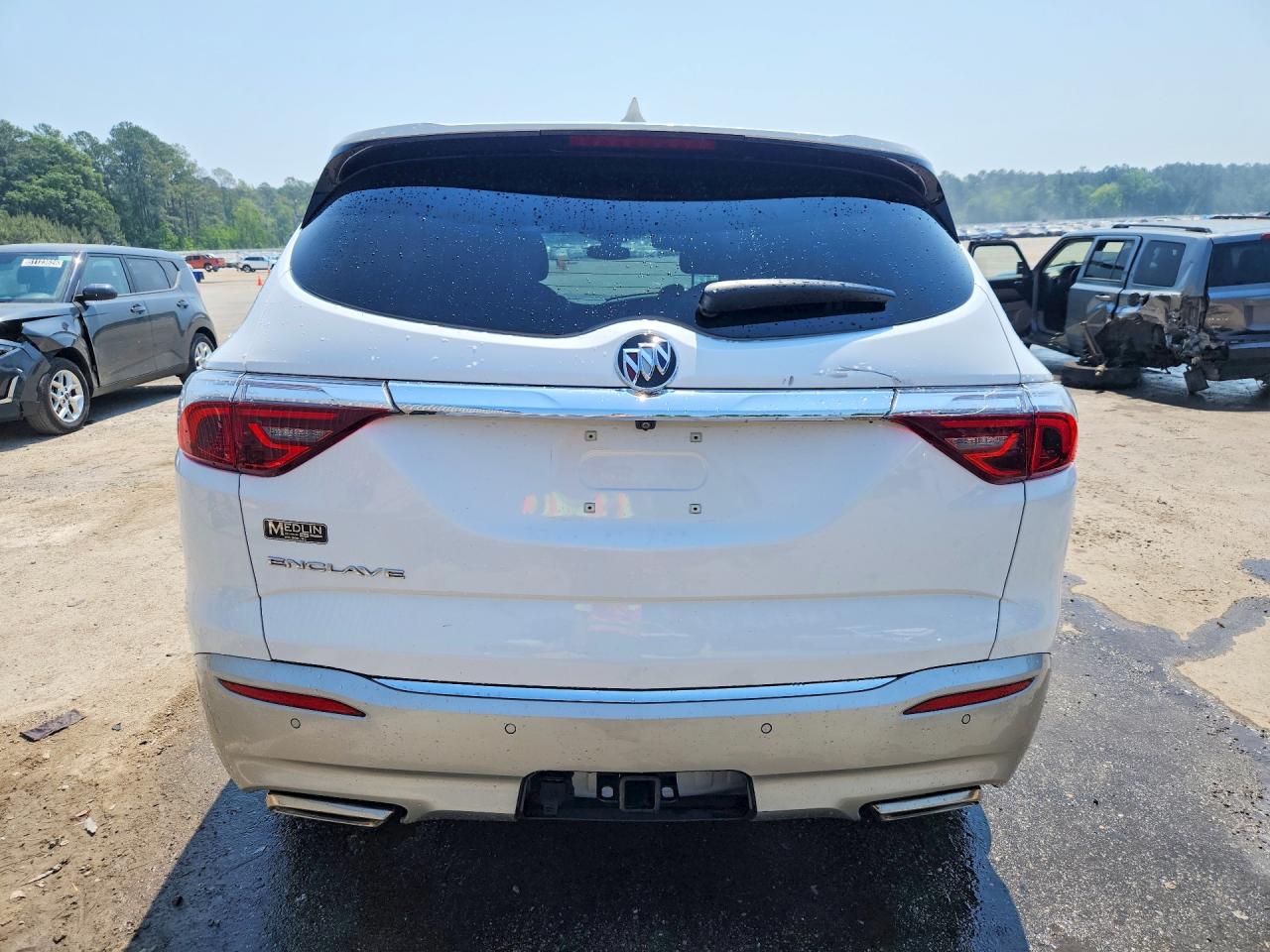 Buick Enclave Essence