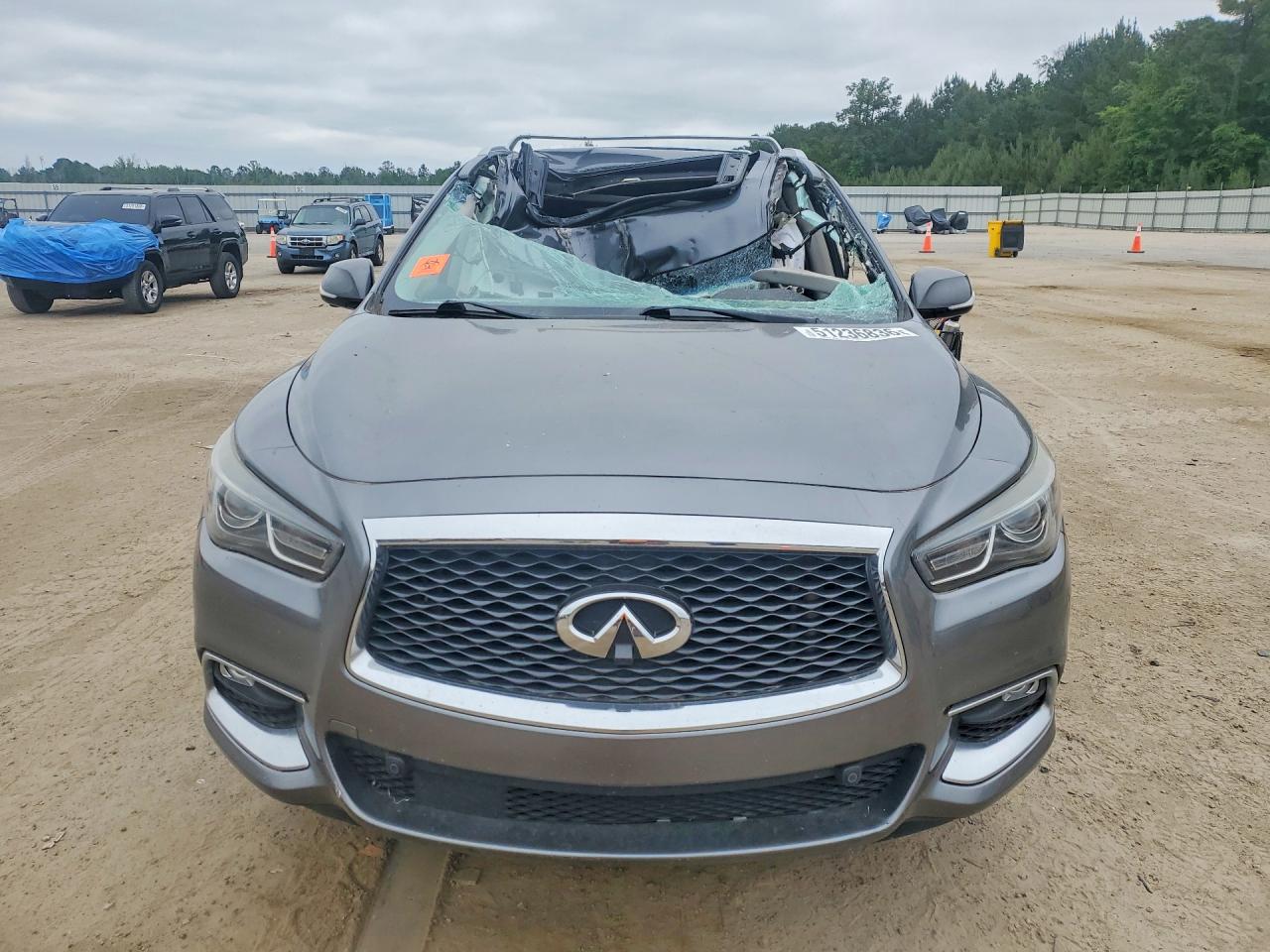 INFINITI Qx Base