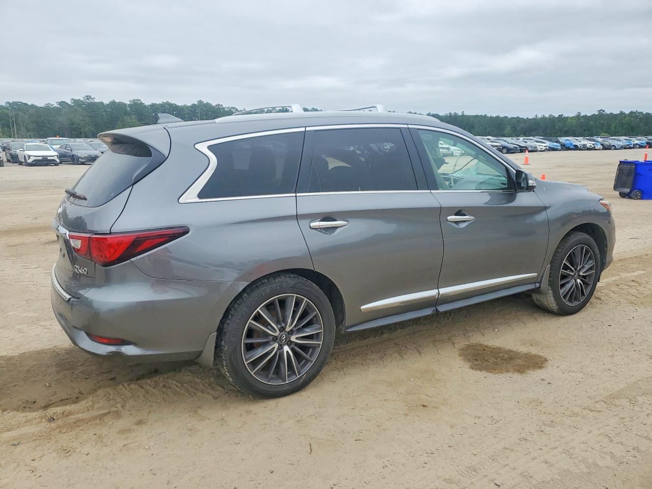 INFINITI Qx Base
