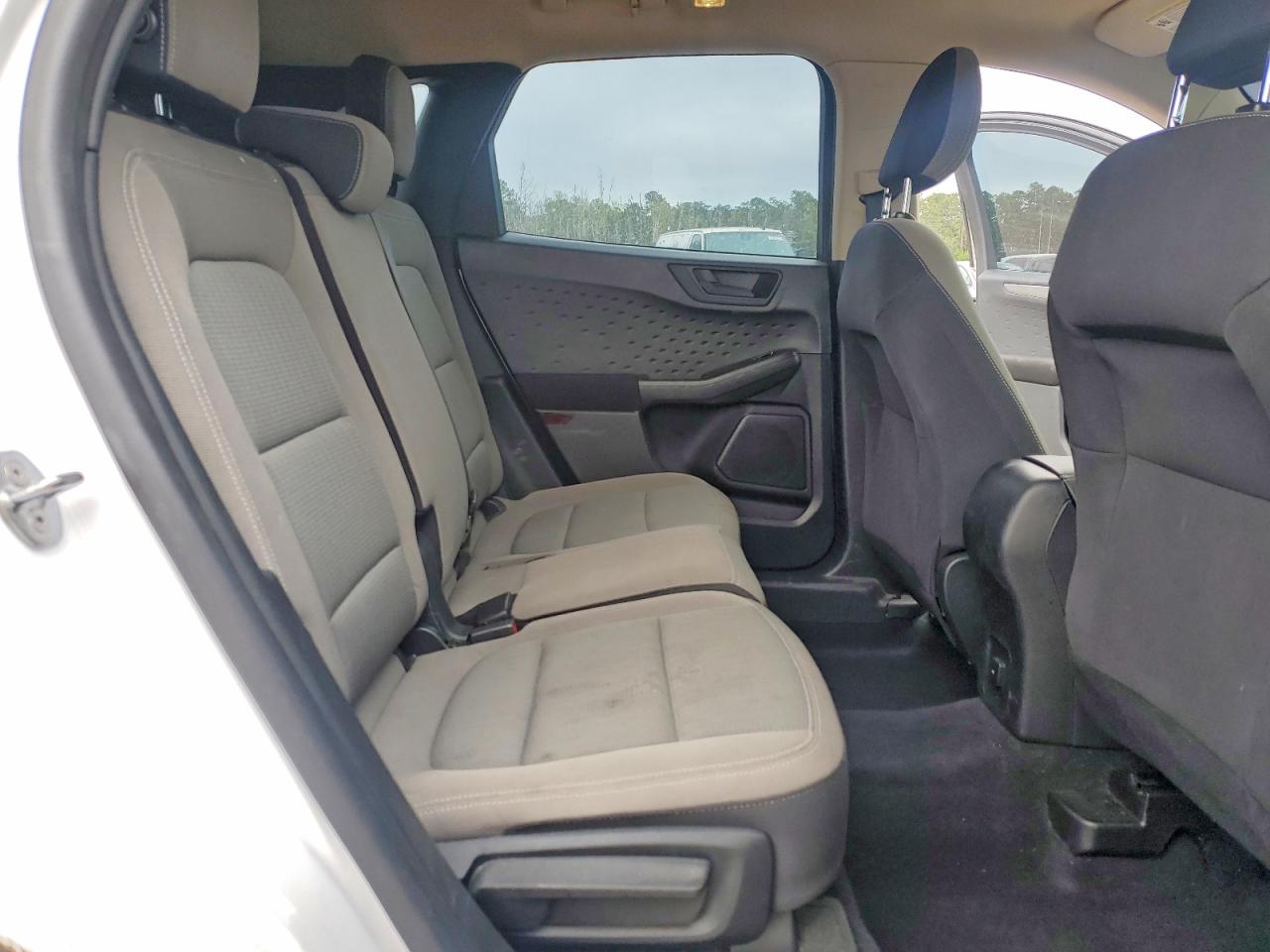Ford Escape S
