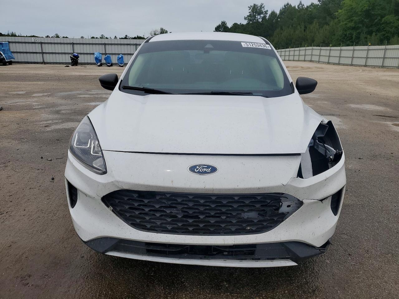Ford Escape S